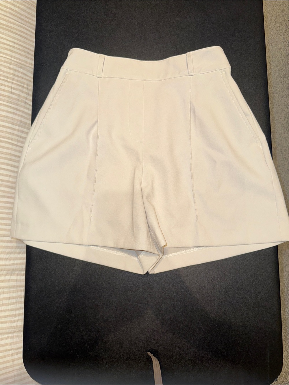 Spanx Carefree Crepe Trouser Short